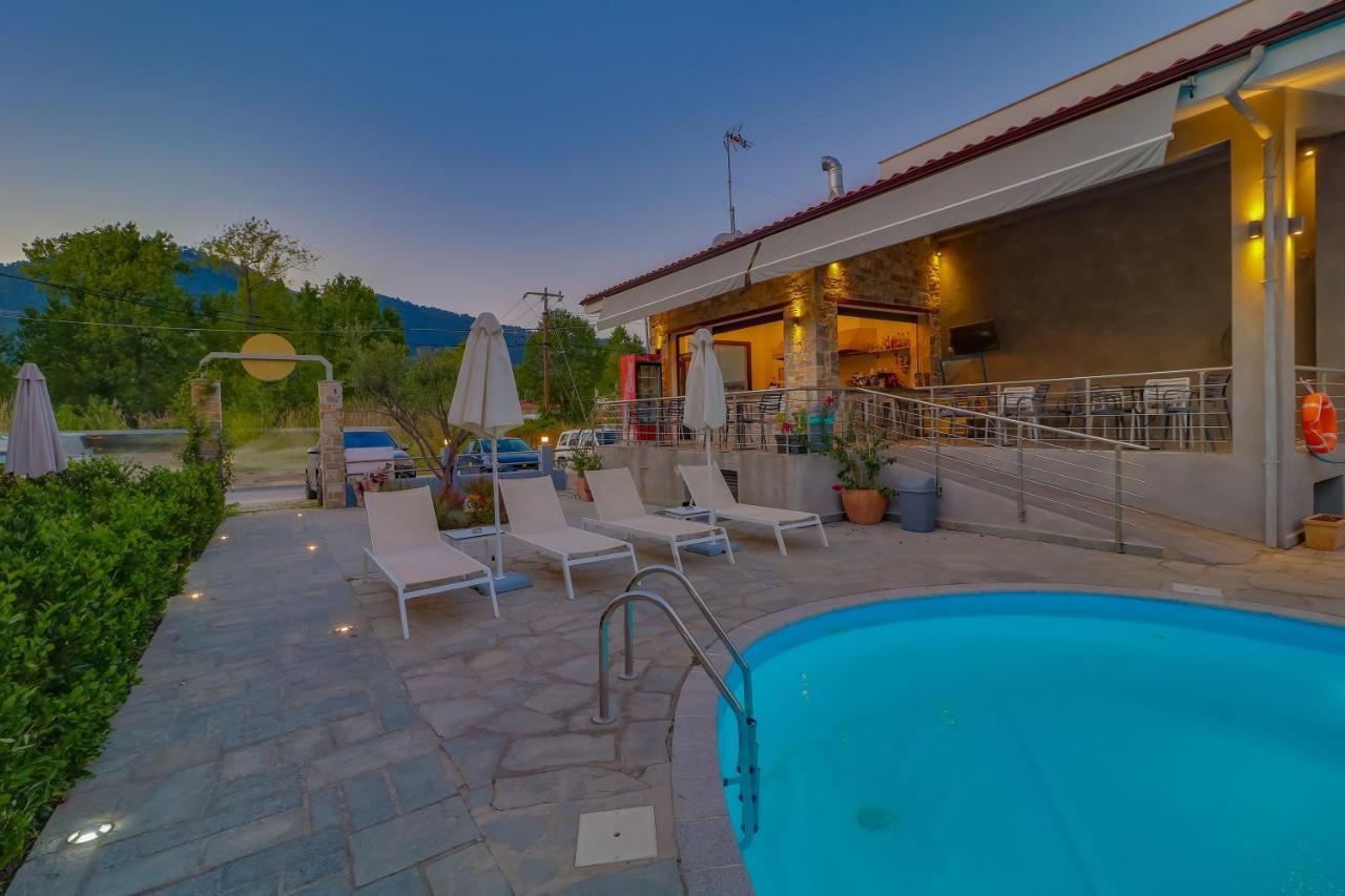 Theros Villas & Suites Chrysi Ammoudia Buitenkant foto